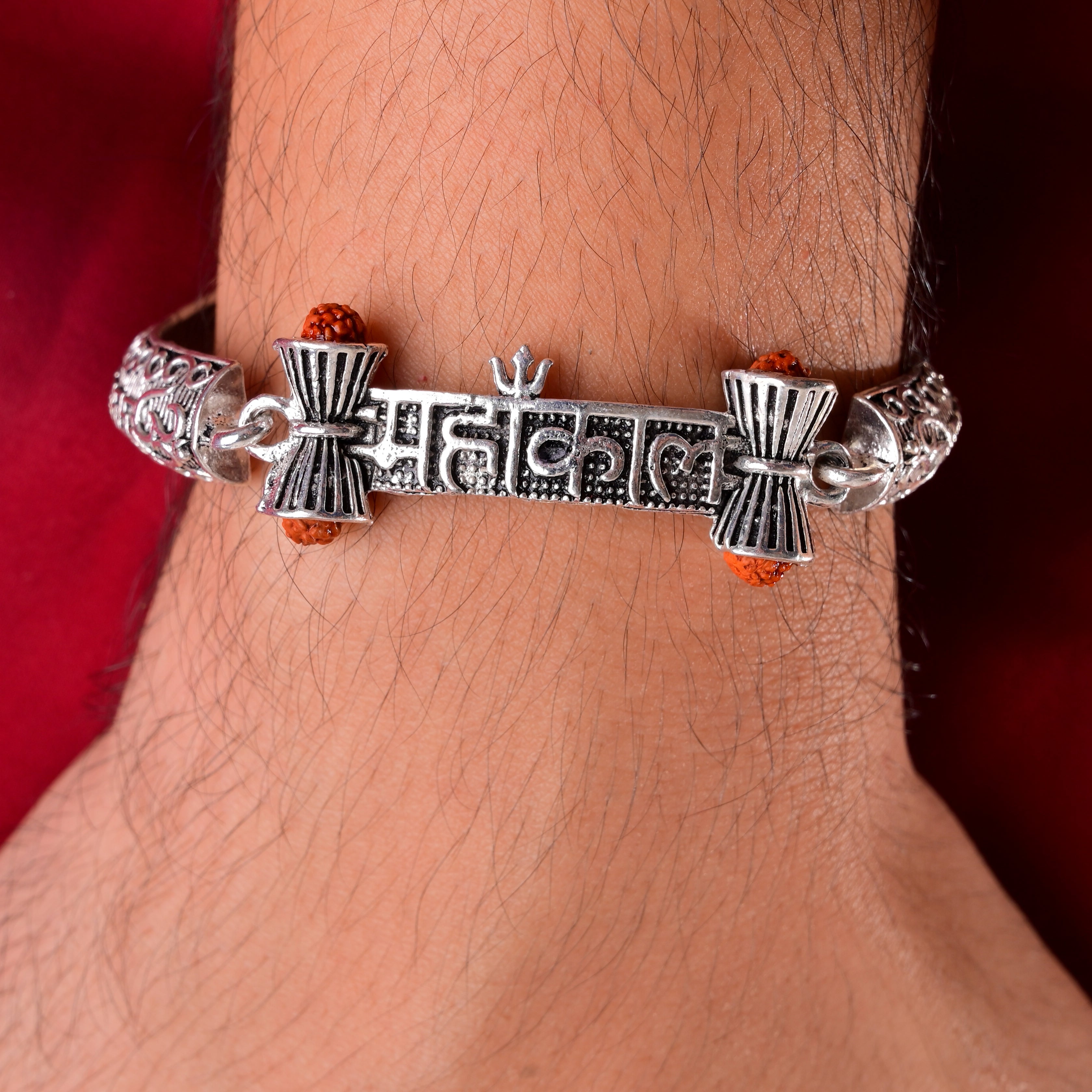 Buy Vshine Fashion Jewellery Designer Religious Silver Om Shiva Trishul  Rudraksha Damroo Kada Bracelet Oxidised Bangle For Men & Boys Online at  Best Prices in India - JioMart.